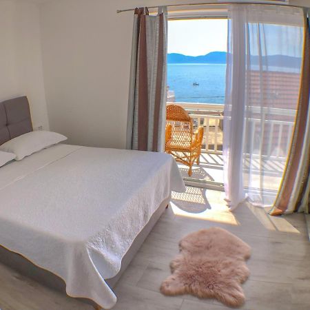 Apartments By The Sea Gradac, Makarska - 13181 Gradac  Luaran gambar
