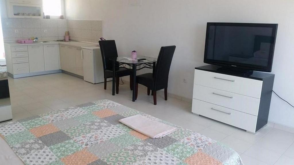 Apartments By The Sea Gradac, Makarska - 13181 Gradac  Luaran gambar
