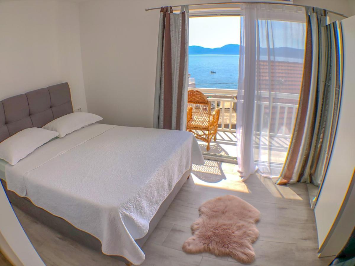 Apartments By The Sea Gradac, Makarska - 13181 Gradac  Luaran gambar