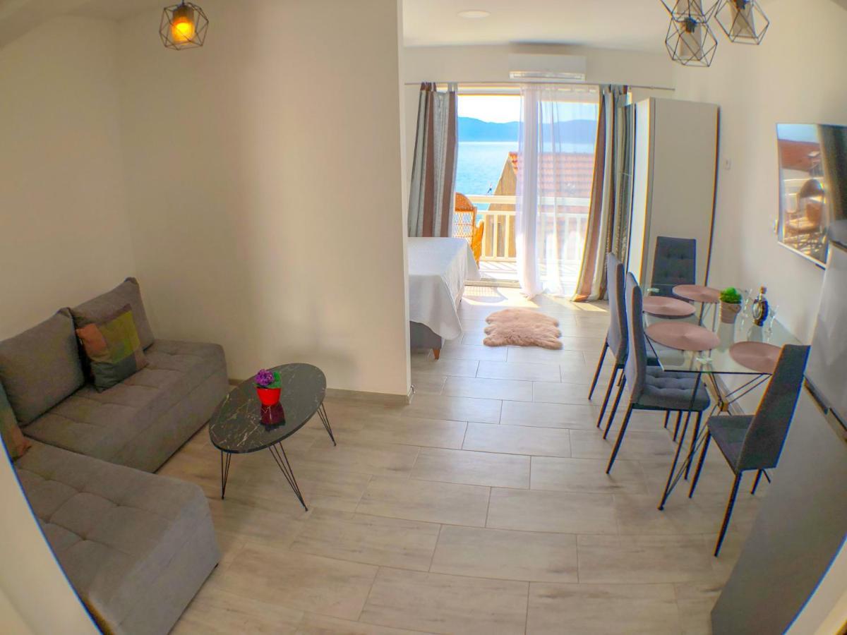 Apartments By The Sea Gradac, Makarska - 13181 Gradac  Luaran gambar